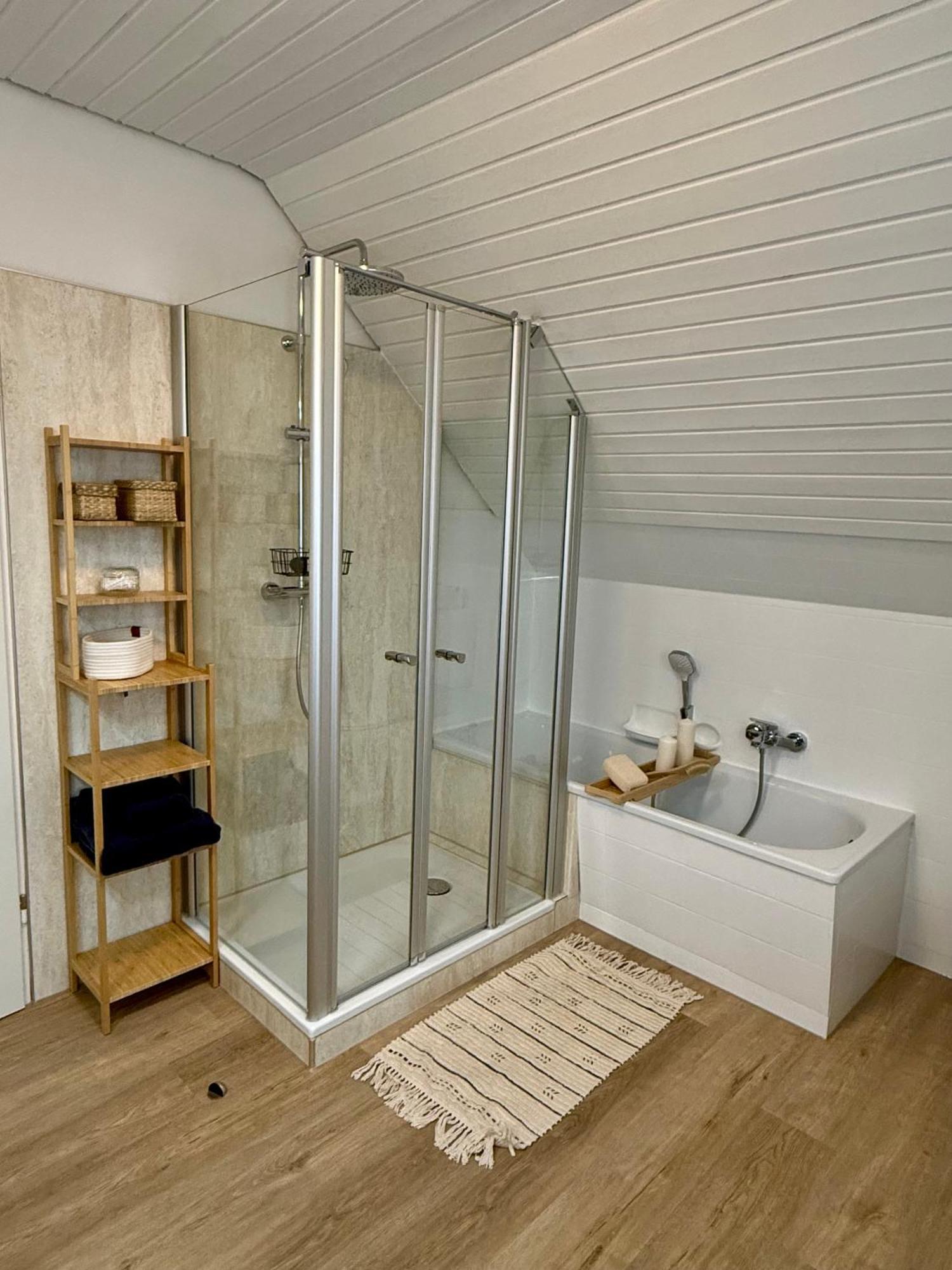 Appartements Zum Weissen Hahn Bad Zwischenahn Exterior foto